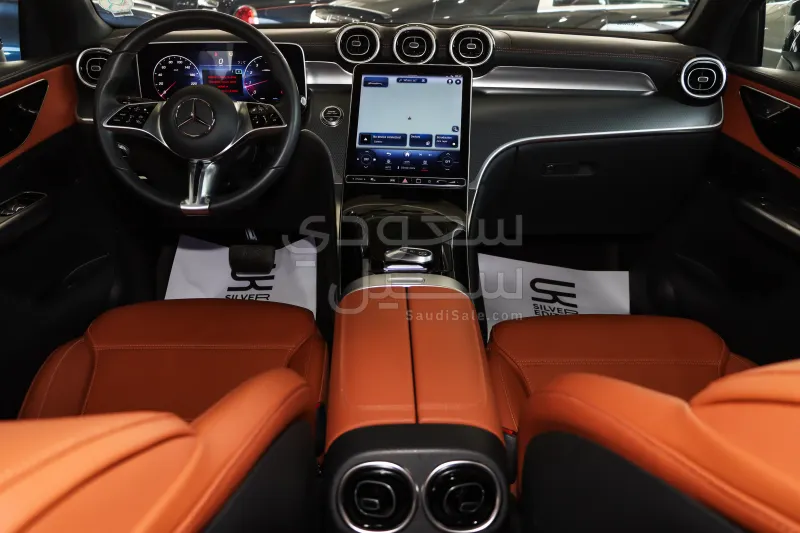 2024 مرسيدس - بنز جي إل سي 200 كوب