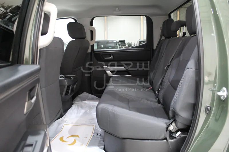 2022 Toyota Tundra Double Cab SR5