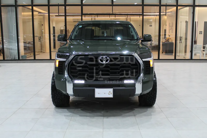2022 Toyota Tundra Double Cab SR5
