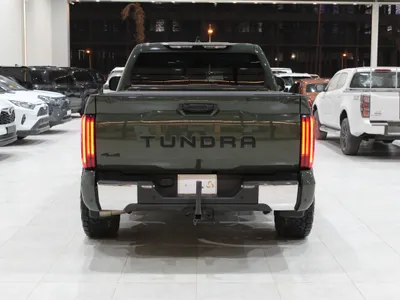 2022 Toyota Tundra Double Cab SR5