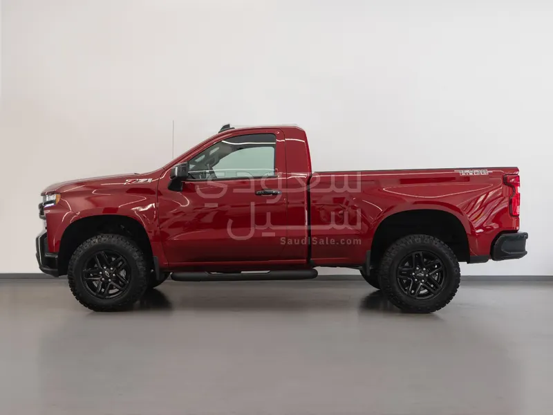 2021 شفروليه سلفرادو تريل بوس