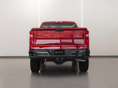 2021 شفروليه سلفرادو تريل بوس