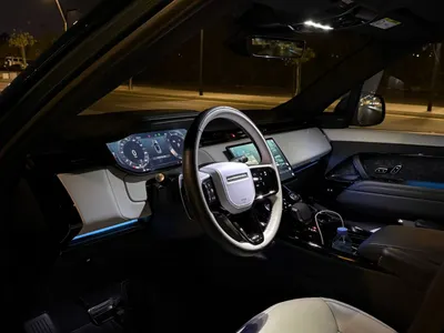 2023 لاند روفر رينج روفر سبورت فيرست اديشن