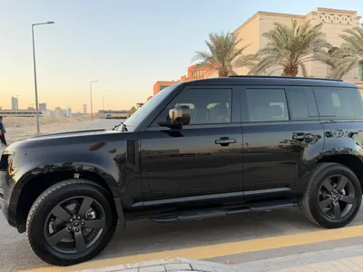 2025 لاند روفر ديفيندر 110