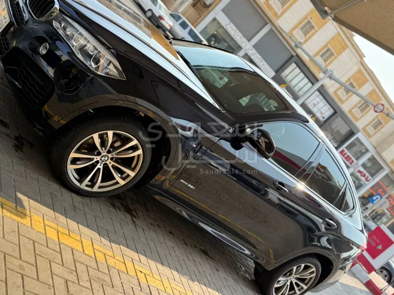 2018 بي ام دبليو الفئة اكس 6 إم كت