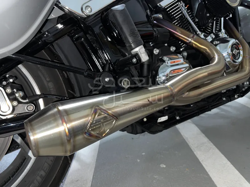 2024 هارلي ديفيدسون فات بوب