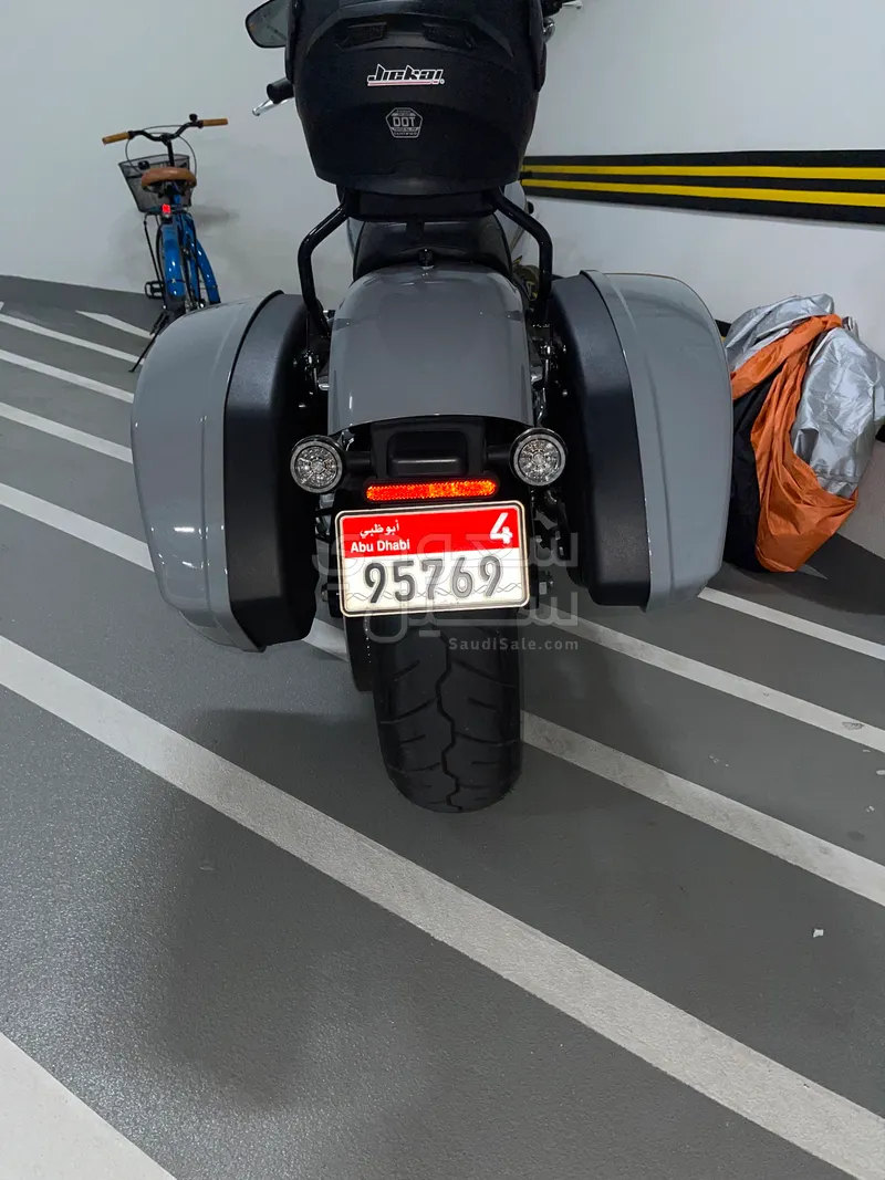 2024 هارلي ديفيدسون فات بوب