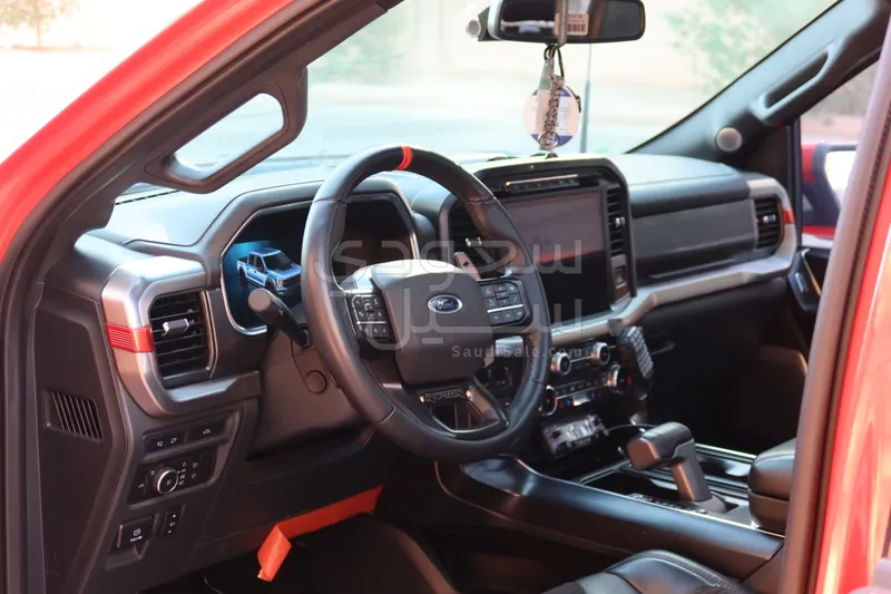 2022 فورد اف 150 رابتور