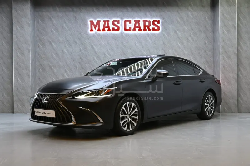 2023 Lexus ES 300h