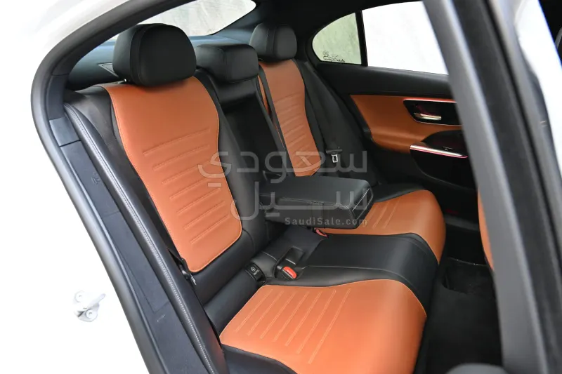 2022 Mercedes-Benz C 200