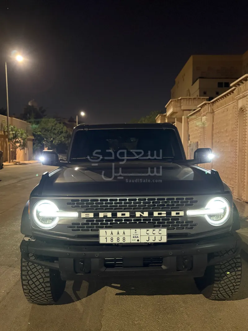 2024 فورد برونكو باد لاندس