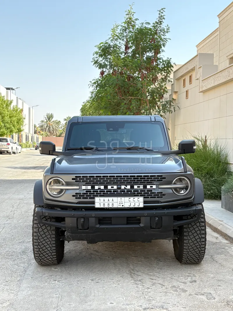 2024 فورد برونكو باد لاندس