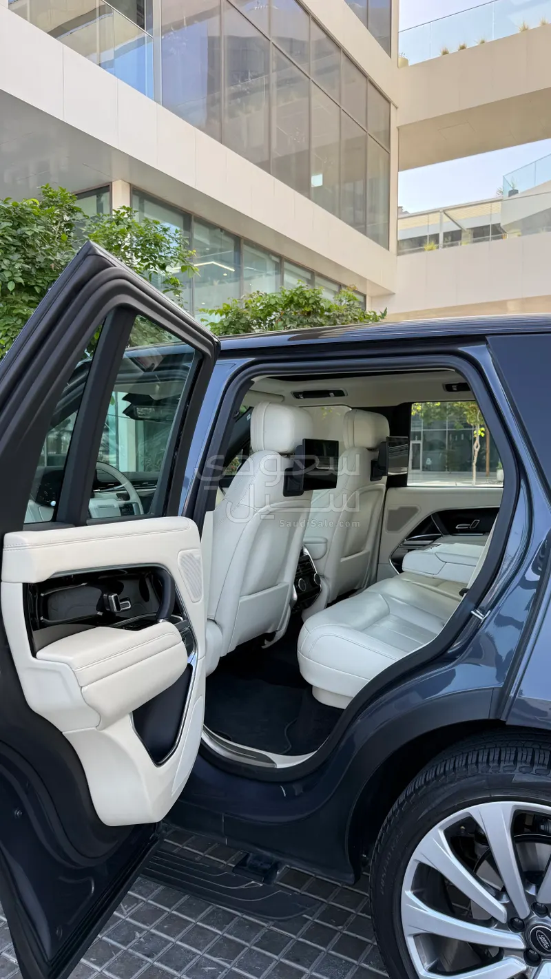 2024 لاند روفر رينج روفر اتش اس اي