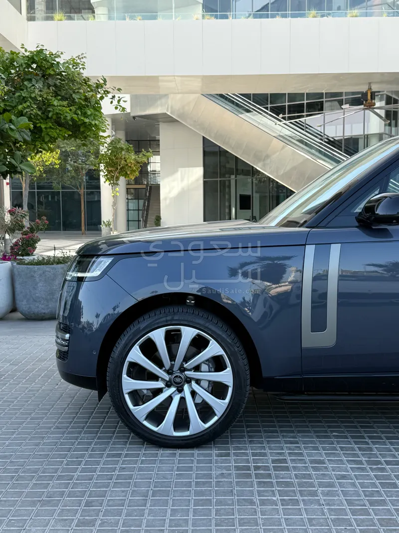 2024 لاند روفر رينج روفر اتش اس اي