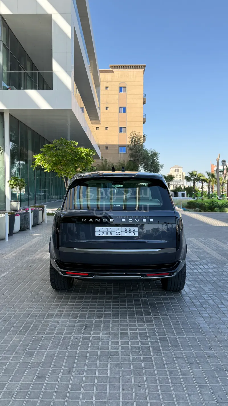 2024 لاند روفر رينج روفر اتش اس اي