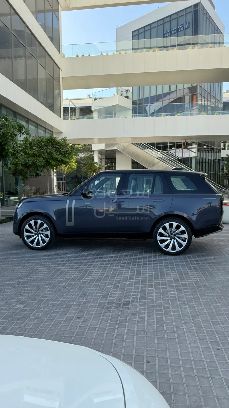 2024 لاند روفر رينج روفر اتش اس اي