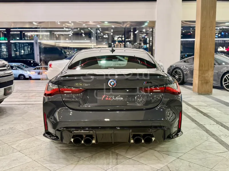 2023 بي ام دبليو الفئة ام إم 4 كومبيتيشن