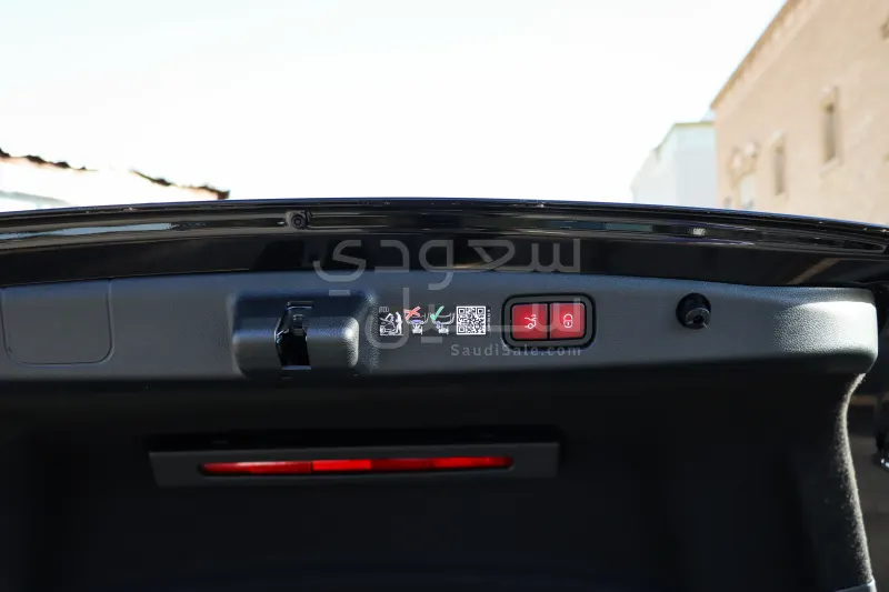 2025 مرسيدس - بنز إي 53 أي إم جي