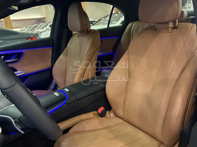 2024 مرسيدس - بنز إي 200 أي إم جي