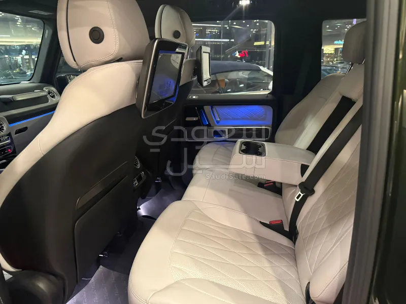 2022 مرسيدس - بنز جي 63 أي إم جي