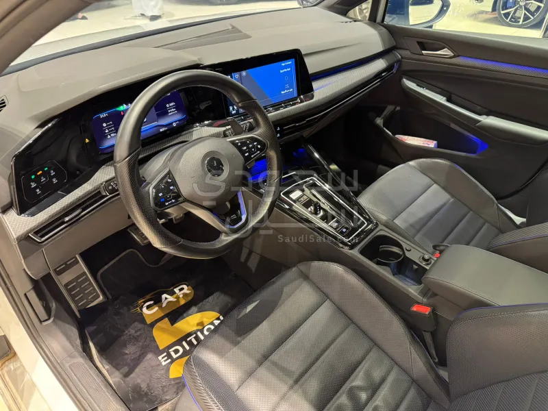 2023 Volkswagen Golf R