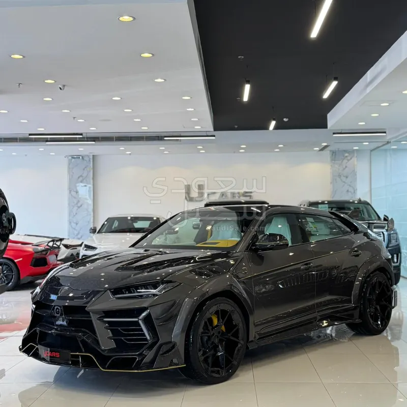 2023 لمبرجيني اوروس اس