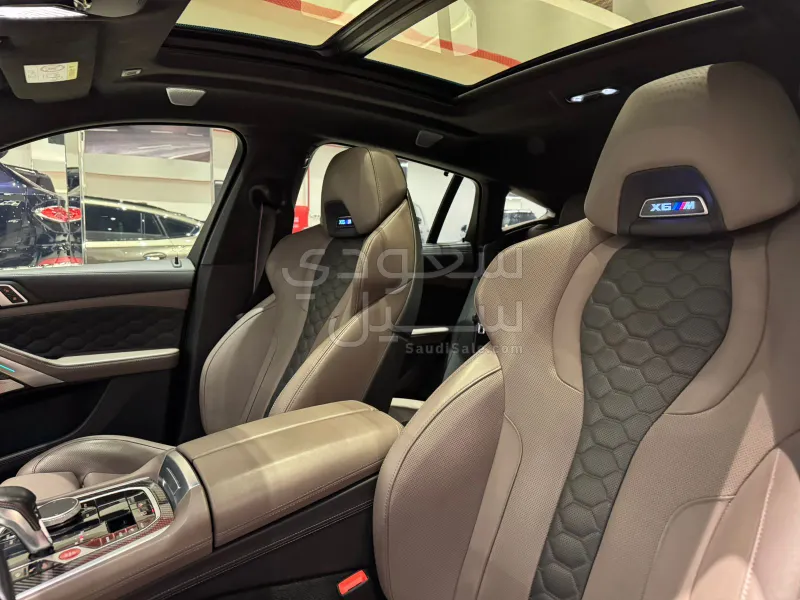 2021 BMW X Series 6M competition