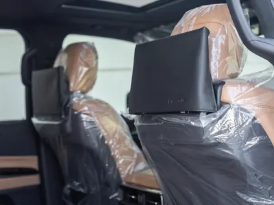 2023 لكزس إل إكس 600