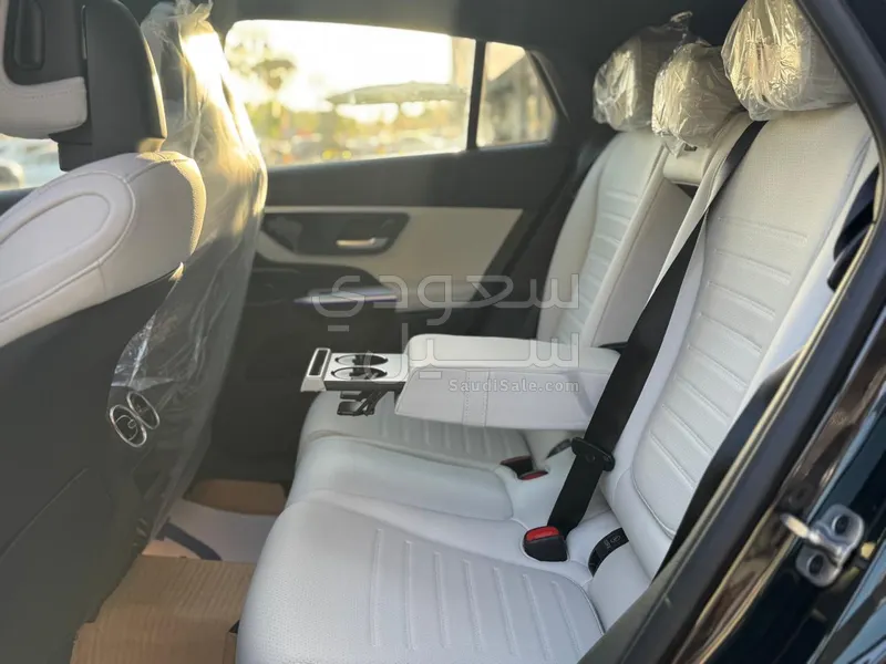 2026 مرسيدس - بنز جي إل سي 200