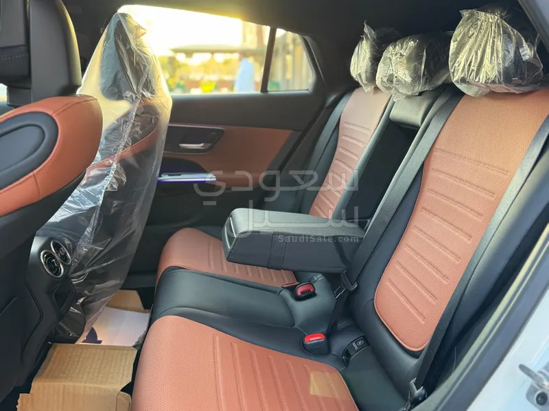 2026 مرسيدس - بنز جي إل سي 200