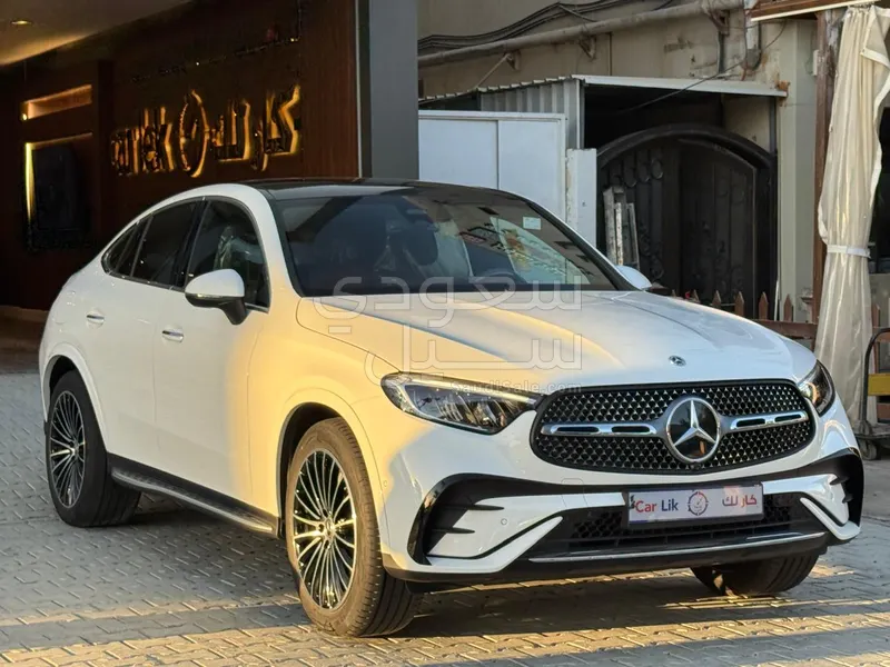 2026 مرسيدس - بنز جي إل سي 200