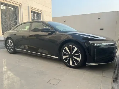 2024 لوسيد اير بيور