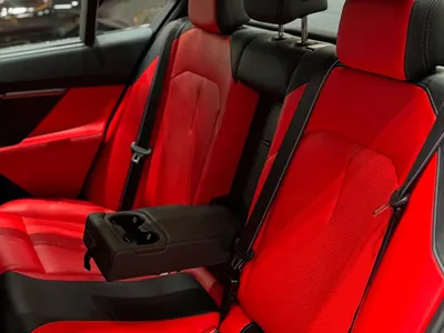 2025 بي ام دبليو الفئة ام إم 5