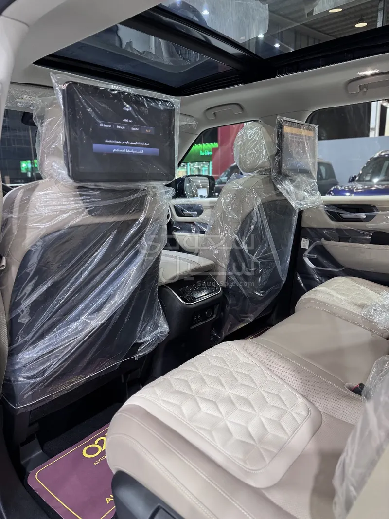 2025 نيسان باترول بلاتينيوم