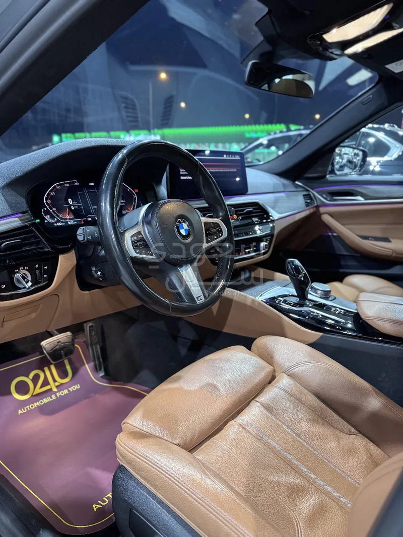 2021 بي ام دبليو الفئة الخامسة 530 أي