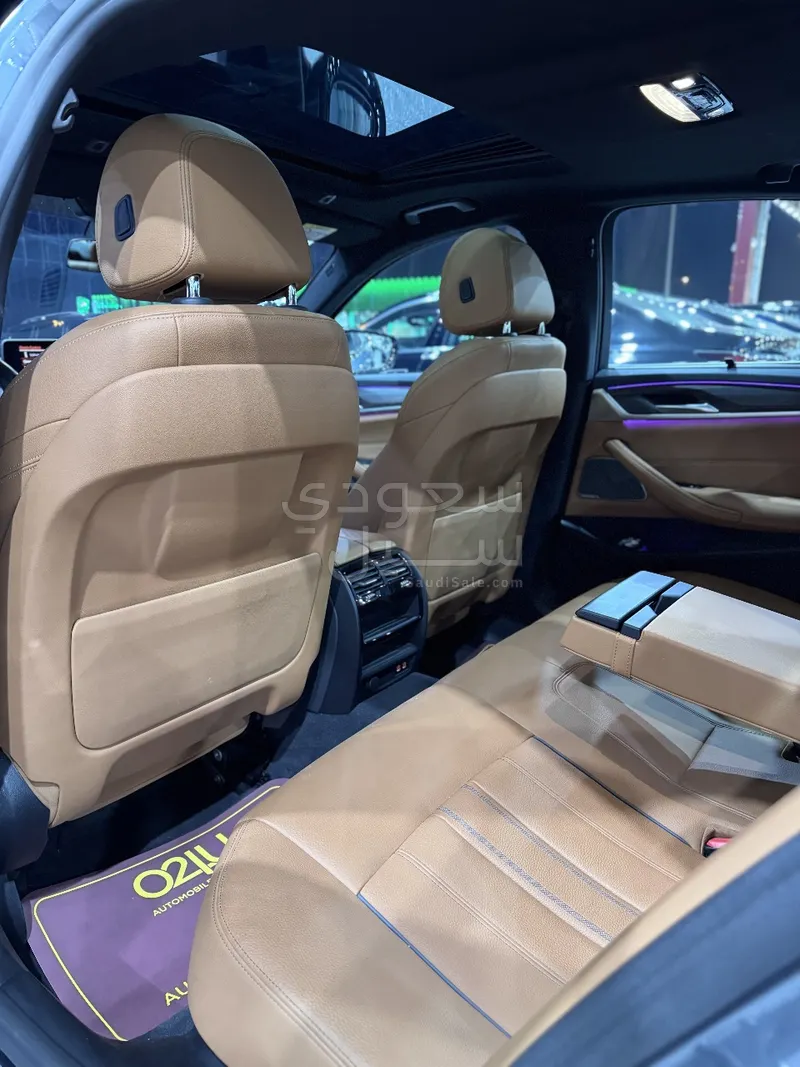 2021 بي ام دبليو الفئة الخامسة 530 أي