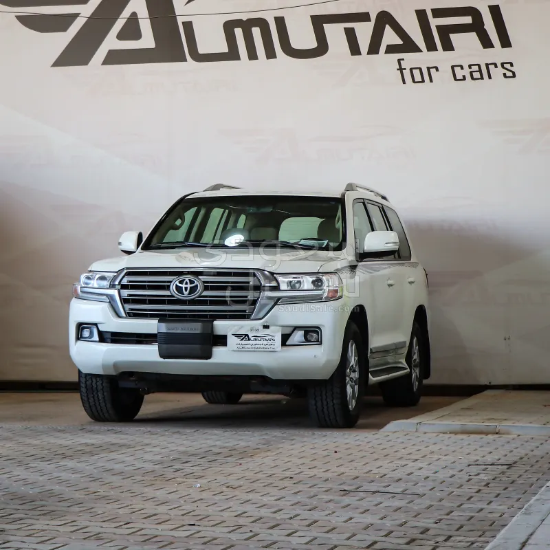 2019 تويوتا لاند كروزر جي اكس ار