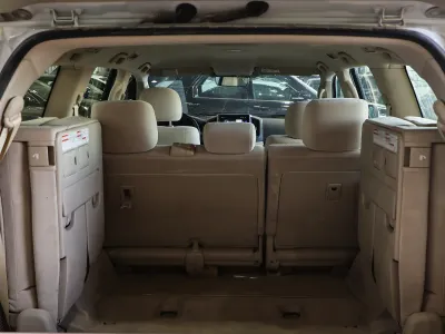 2019 تويوتا لاند كروزر جي اكس ار