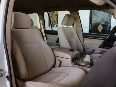 2019 تويوتا لاند كروزر جي اكس ار