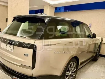 2022 لاند روفر رينج روفر فوج اس اي