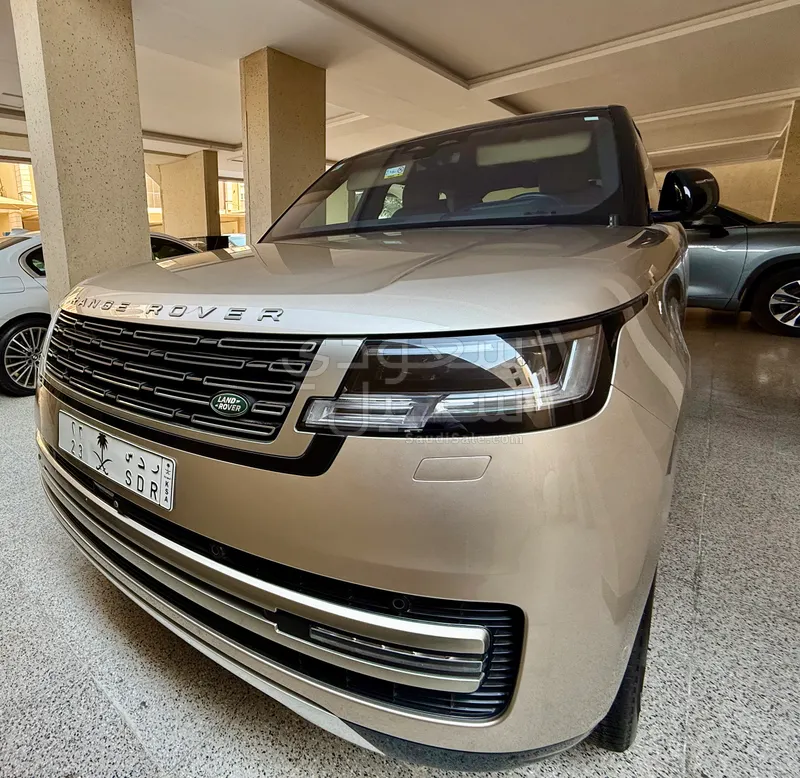 2022 لاند روفر رينج روفر فوج اس اي