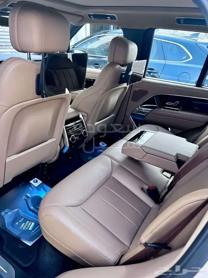 2022 لاند روفر رينج روفر فوج اس اي