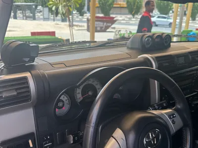 2015 تويوتا اف جي كروزر 2