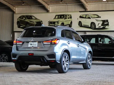 2024 متسوبيشي اي اس اكس