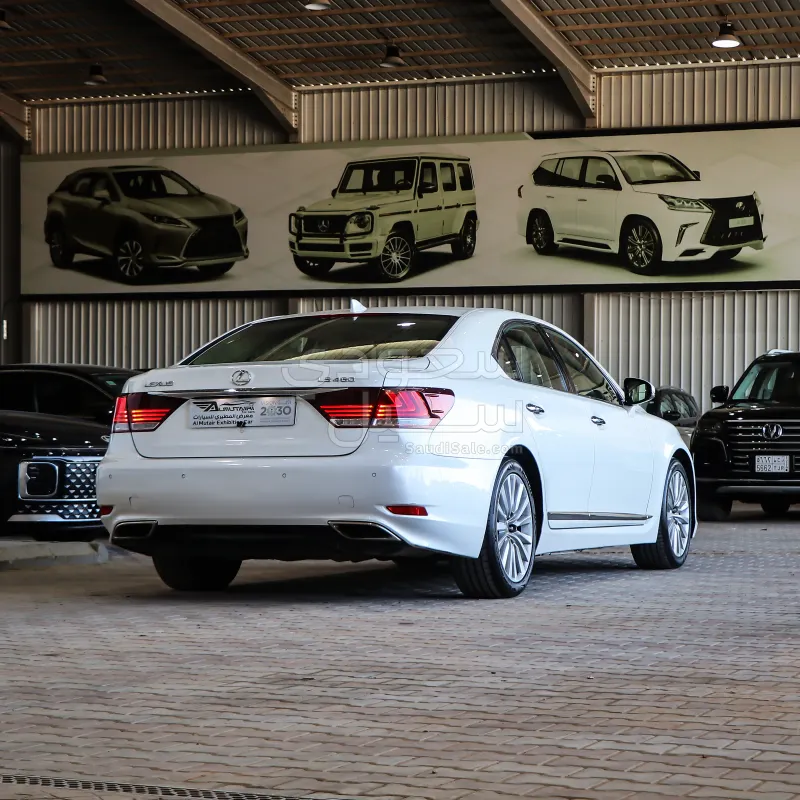 2014 لكزس إل إس 460