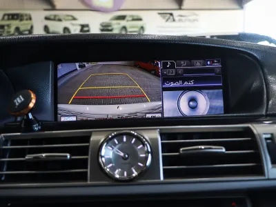 2014 لكزس إل إس 460