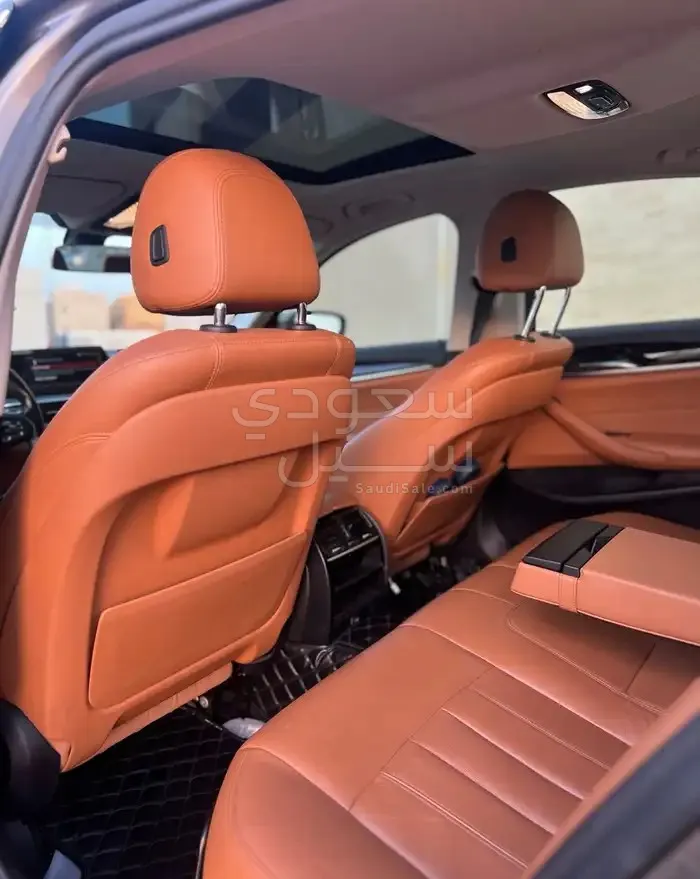 2019 بي ام دبليو الفئة الخامسة 520 أي