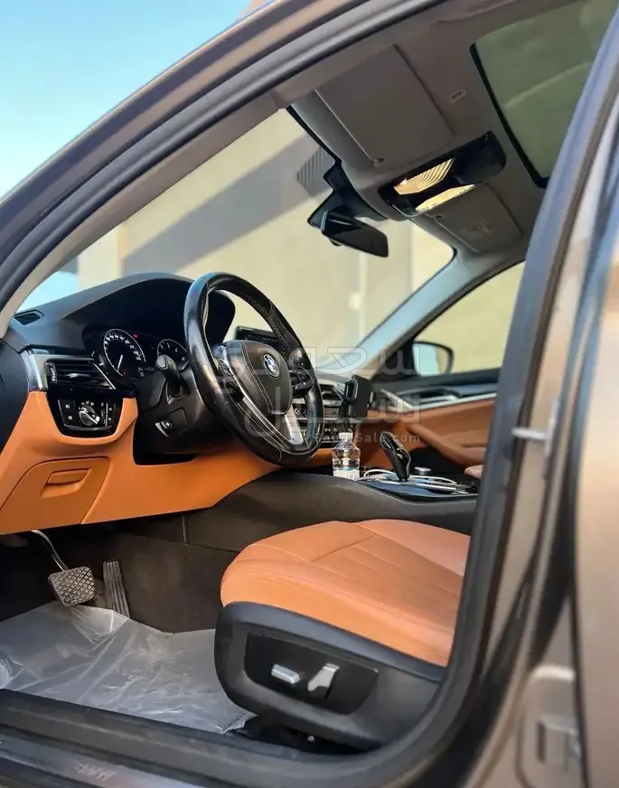 2019 بي ام دبليو الفئة الخامسة 520 أي