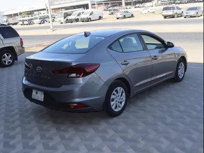 2020 هيونداي النترا