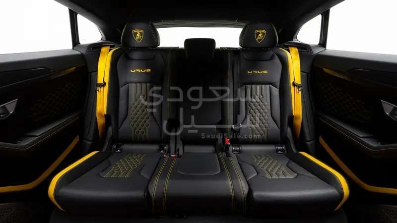 2023 لمبرجيني اوروس بيرفورمانتي